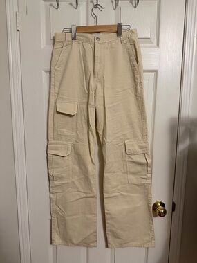 Zara Cream Cargo Pants with Utility Pockets